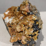 Sidérite, sphalérite et dolomite de l'Isère