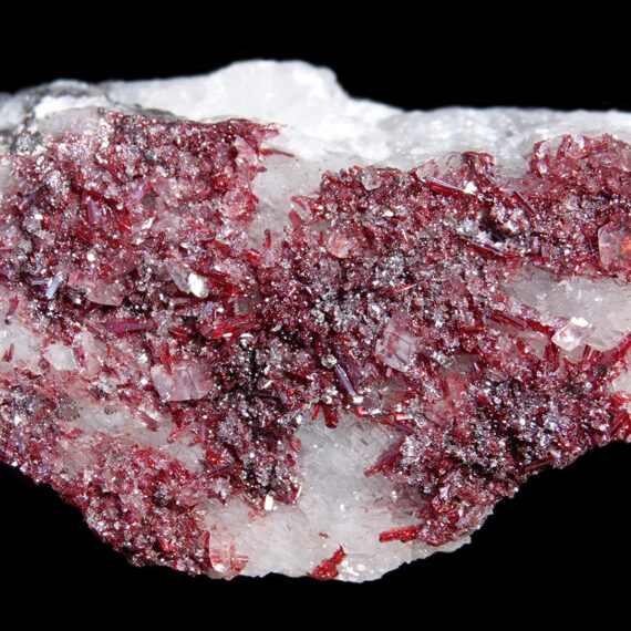 Proustite et calcite du Maroc