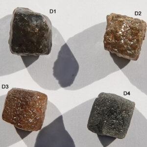 Diamants bruts au choix de R.D. du Congo