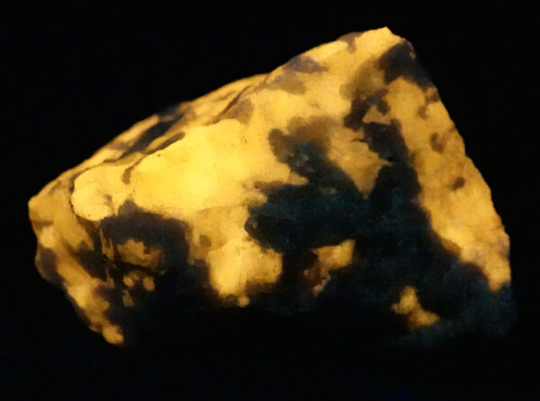 Scapolite du Canada