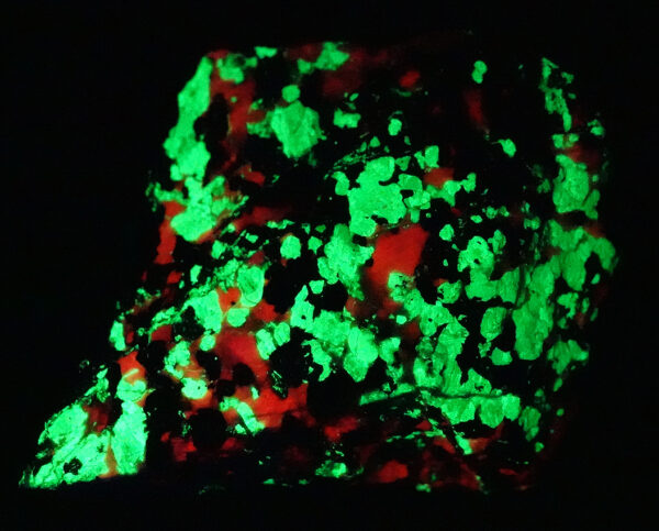 Willémite, franklinite et calcite des États-Unis – Image 3