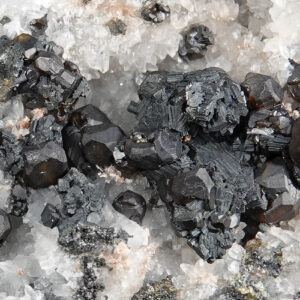 Bournonite, sphalérite et quartz de Roumanie