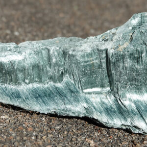 Orthochrysotile des Hautes-Alpes